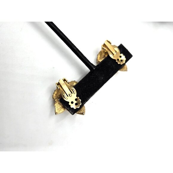 Rare 1940s Graduated Crystal Necklace and Floral Rhinestone Gold Clip Earrings - Picture 13 of 13